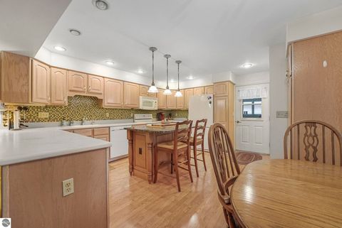 Tiny photo for 100 Maple Avenue, Frankfort, MI 49635 (MLS # 1939830)
