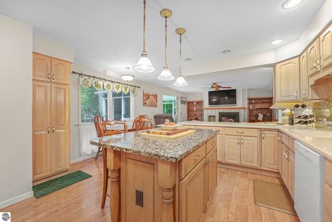Tiny photo for 100 Maple Avenue, Frankfort, MI 49635 (MLS # 1939830)