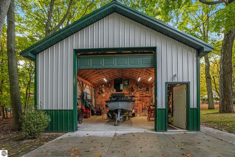 Tiny photo for 100 Maple Avenue, Frankfort, MI 49635 (MLS # 1939830)