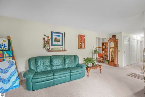 Tiny photo for 100 Maple Avenue, Frankfort, MI 49635 (MLS # 1939830)