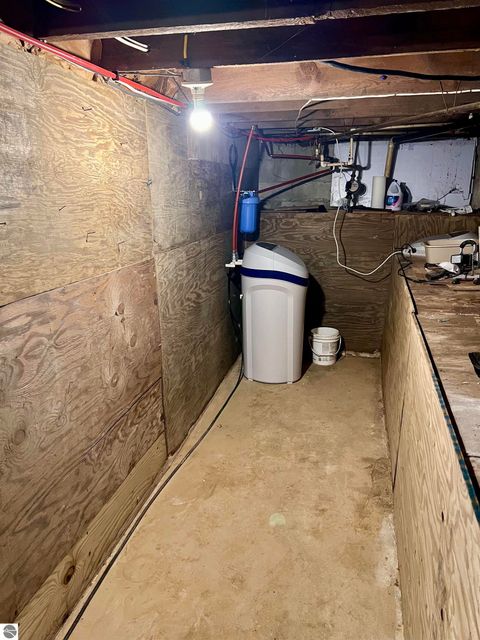 Tiny photo for 523 N Elm, Ithaca, MI 48847 (MLS # 1941172)