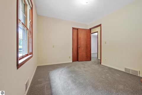 Tiny photo for 1689 Black Bark Ln, Traverse City, MI 49696 (MLS # 1939509)