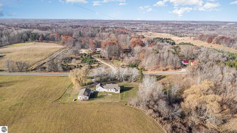 Tiny photo for 2150 N Douglas Road, Riverdale, MI 48877 (MLS # 1940901)