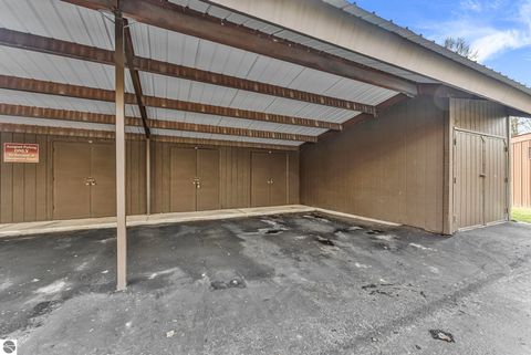 Tiny photo for 540 Georgetown Place #25, Traverse City, MI 49684 (MLS # 1940816)