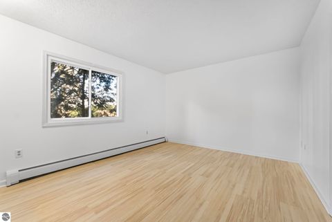 Tiny photo for 540 Georgetown Place #25, Traverse City, MI 49684 (MLS # 1940816)