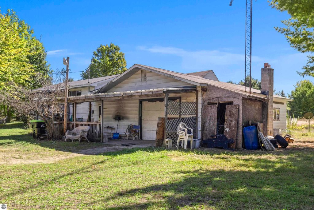 Photo of 15451 Stanley Road, Beulah, MI 49617 (MLS # 1939185)