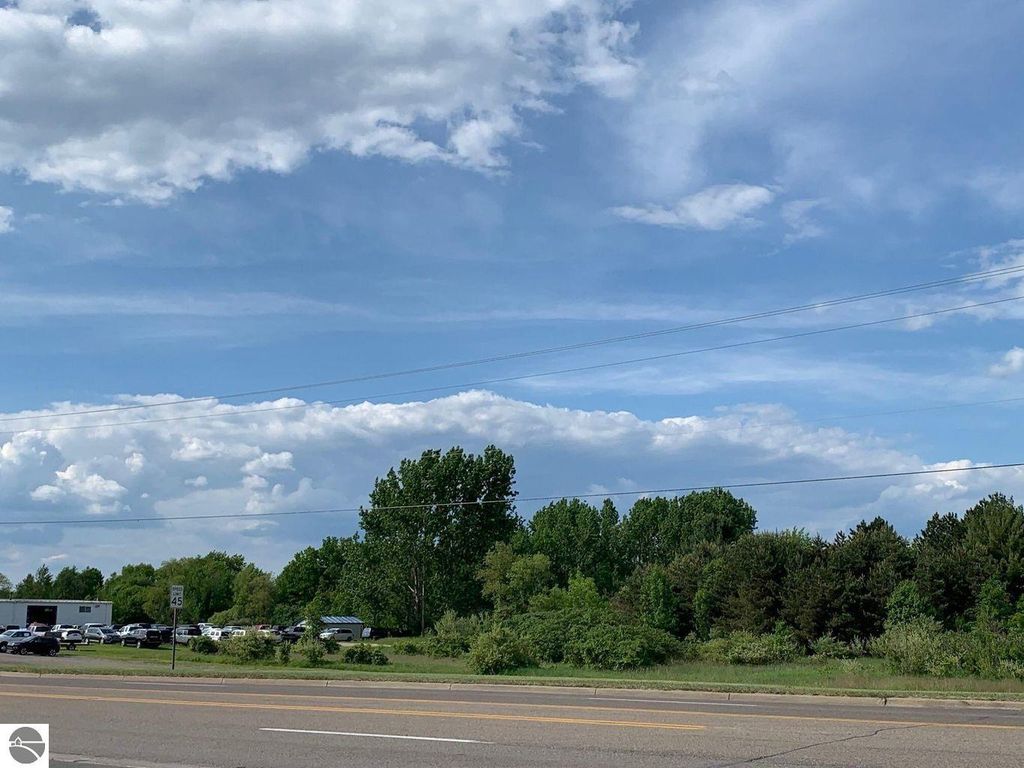 Photo of XXX W Houghton Lake Drive, Houghton Lake, MI 48629 (MLS # 1925902)