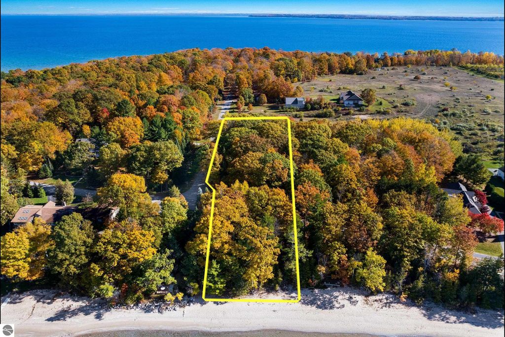 Photo of N Stony Point Road, Suttons Bay, MI 49682 (MLS # 1940354)