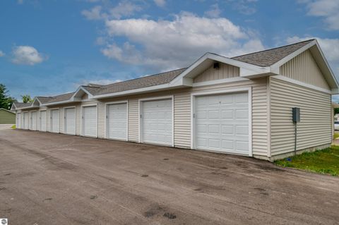 Tiny photo for 1502 Simsbury Street #4, Traverse City, MI 49686 (MLS # 1931408)