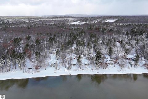 Photo of 103 Red Bird Legion Drive, Roscommon, MI 48653 (MLS # 1941213)