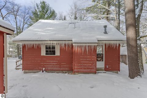 Tiny photo for 103 Red Bird Legion Drive, Roscommon, MI 48653 (MLS # 1941213)