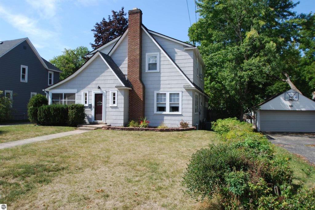 Photo of 227 N 1st Street, West Branch, MI 48661 (MLS # 1938535)