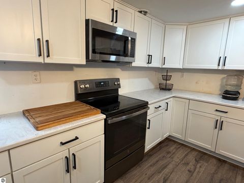 Tiny photo for 385 W Sleights Road, Traverse City, MI 49696 (MLS # 1940946)