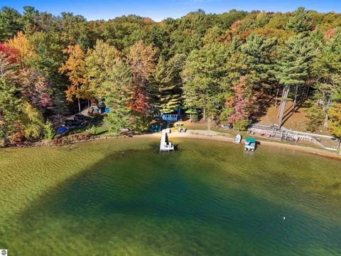 Tiny photo for 489 Peninsula Trail, Traverse City, MI 49696 (MLS # 1939979)