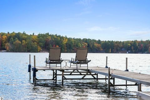 Tiny photo for 489 Peninsula Trail, Traverse City, MI 49696 (MLS # 1939979)