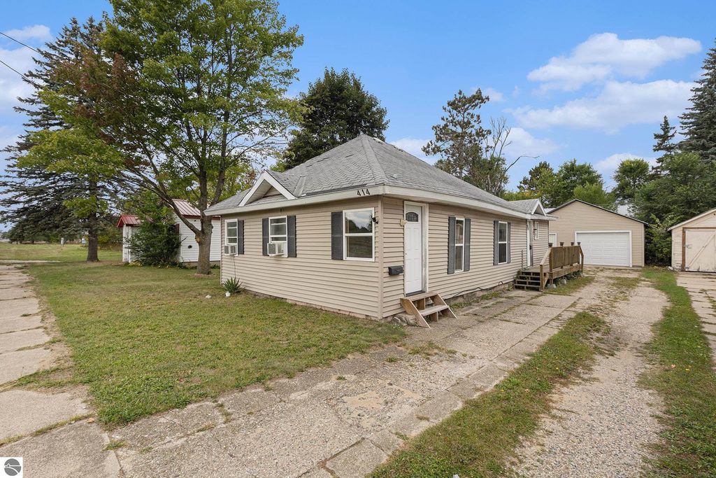 Photo of 414 Wright Street, Cadillac, MI 49601 (MLS # 1938868)