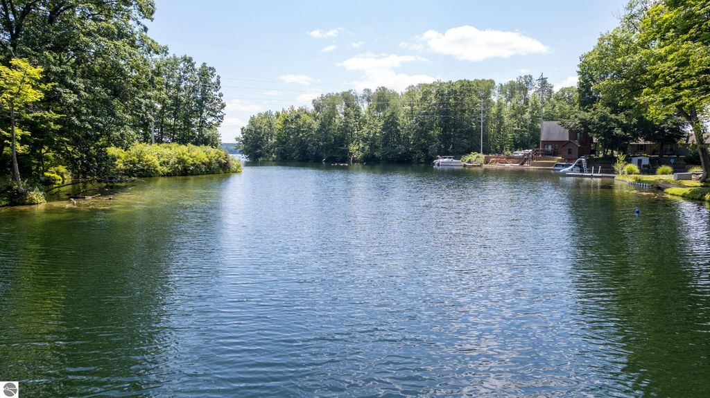 Photo of 23920 Beers Road, Mesick, MI 49668 (MLS # 1940012)