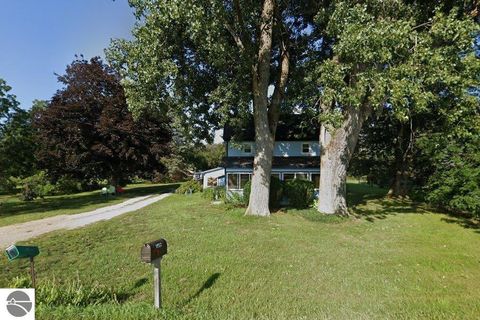 Tiny photo for 10562 Summit City Road, Kingsley, MI 49649 (MLS # 1939743)