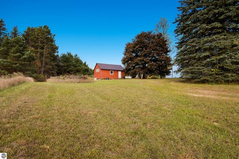 Tiny photo for 10562 Summit City Road, Kingsley, MI 49649 (MLS # 1939743)
