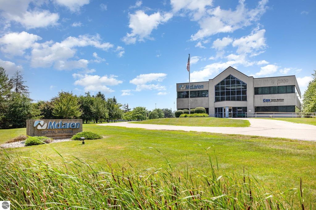 Photo of 2600 Three Leaves Drive, Mt Pleasant, MI 48858 (MLS # 1936396)