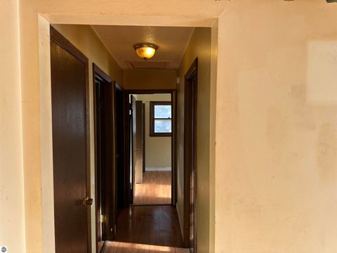 Tiny photo for 414 Cottage Avenue, Clare, MI 48617 (MLS # 1941274)