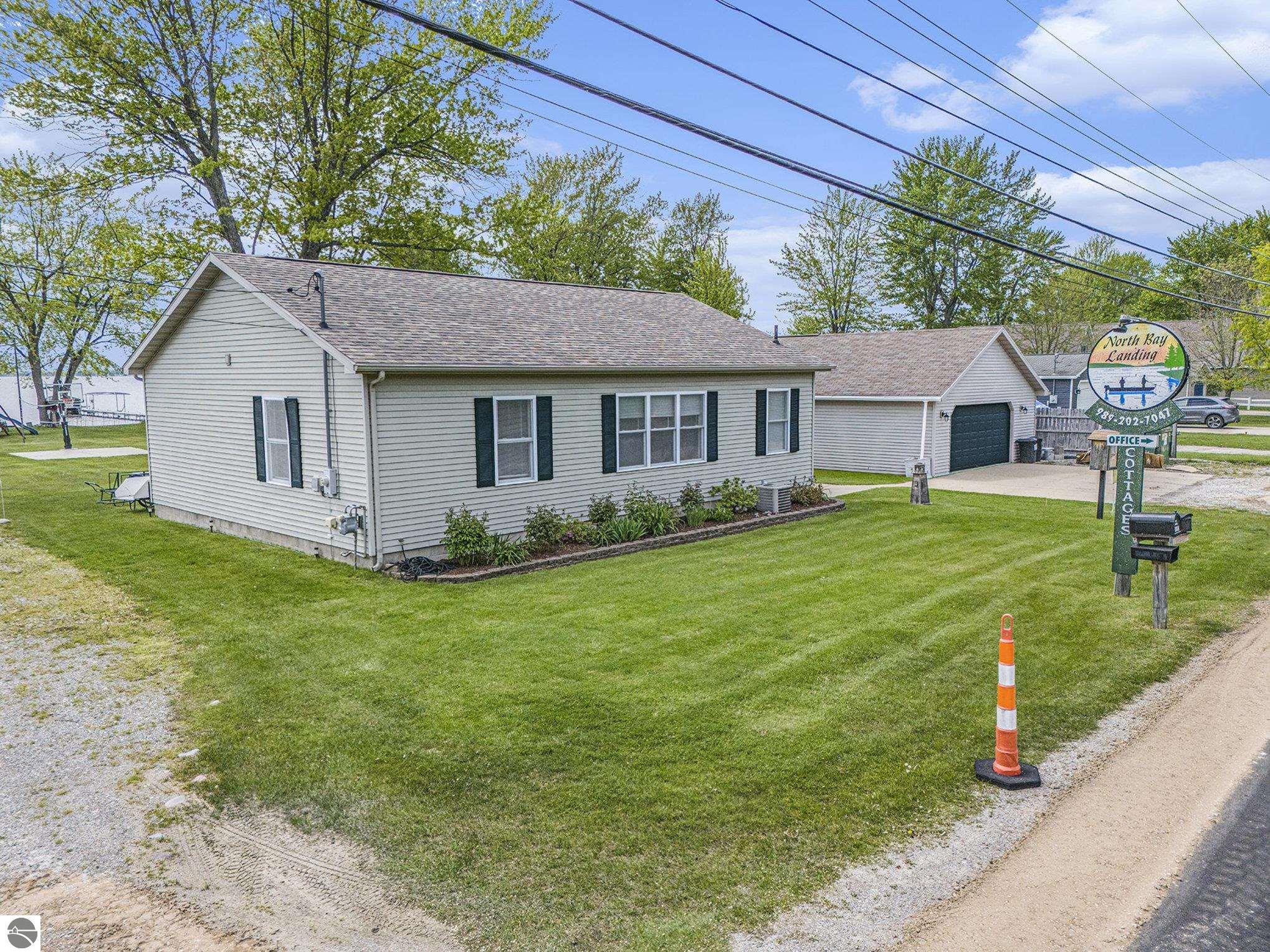 Houghton Lake, Michigan 48629, United States, ,Residential,Active,151734