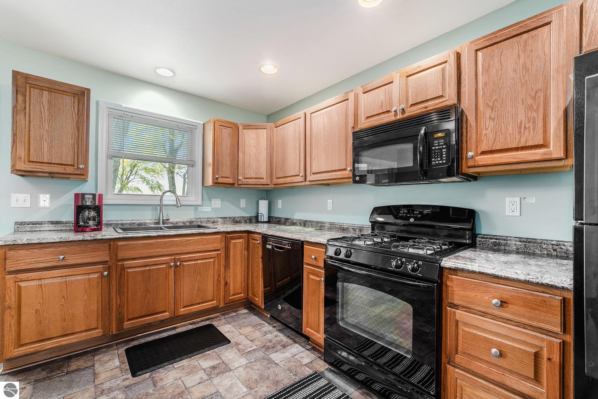 Houghton Lake, Michigan 48629, United States, ,Residential,Active,151734