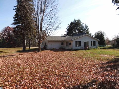 Tiny photo for 1015 Iberian Drive, Lake Isabella, MI 48893 (MLS # 1940845)