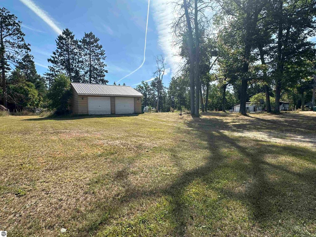 Photo of 1693 Jill Janet Street, Harrison, MI 48625 (MLS # 1938253)