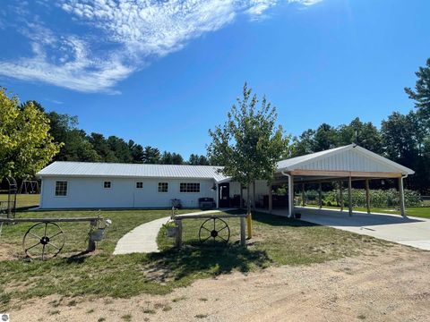 Tiny photo for 2492 E Fir Road, Harrison, MI 48625 (MLS # 1937849)