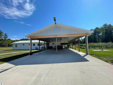 Tiny photo for 2492 E Fir Road, Harrison, MI 48625 (MLS # 1937849)