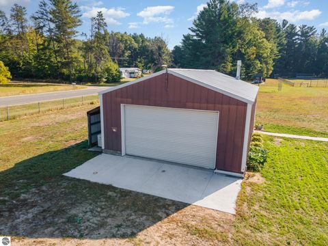 Tiny photo for 2492 E Fir Road, Harrison, MI 48625 (MLS # 1937849)