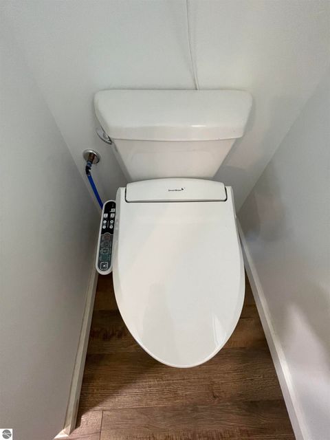 Tiny photo for 2492 E Fir Road, Harrison, MI 48625 (MLS # 1937849)