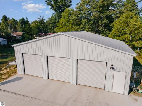 Tiny photo for 2492 E Fir Road, Harrison, MI 48625 (MLS # 1937849)