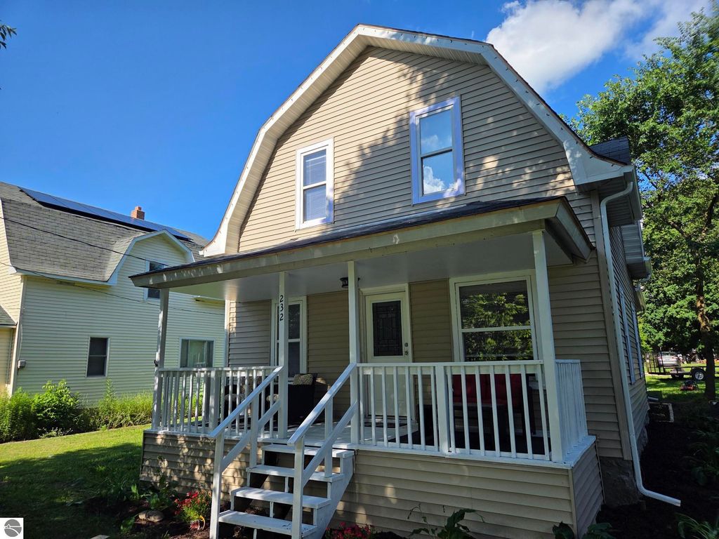 Photo of 232 N Sheridan Road, Remus, MI 49340 (MLS # 1935914)