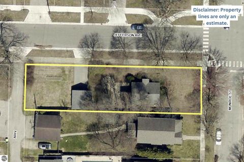 Tiny photo for 1101 Jefferson Avenue, Traverse City, MI 49684 (MLS # 1940113)