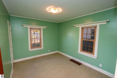 Tiny photo for 1101 Jefferson Avenue, Traverse City, MI 49684 (MLS # 1940113)