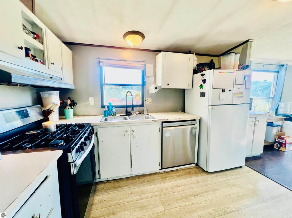 Photo of 15564 70th Avenue, Marion, MI 49665 (MLS # 1939114)