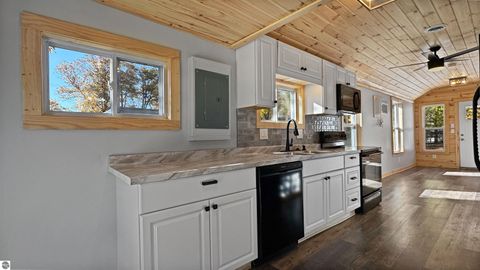 Tiny photo for 112 Iroquois Place, Cadillac, MI 49601 (MLS # 1939996)