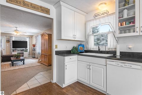 Tiny photo for 1317 E Wexford Avenue, Buckley, MI 49620 (MLS # 1941107)