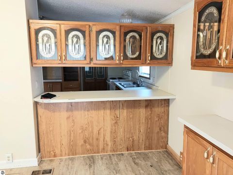 Tiny photo for 2377 Friendship Drive, Traverse City, MI 49686 (MLS # 1941338)