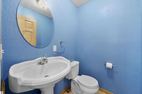 Tiny photo for 6655 E 26 1/4 Road, Cadillac, MI 49601 (MLS # 1941341)