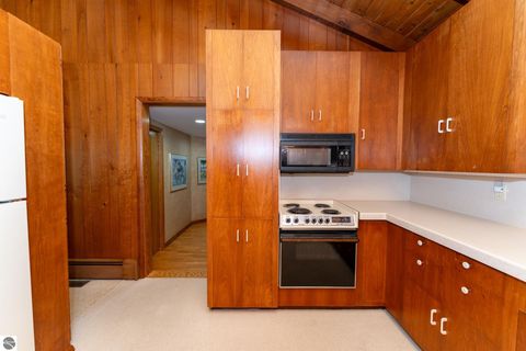 Tiny photo for 1326 Tomah Drive, Mt Pleasant, MI 48858 (MLS # 1940383)