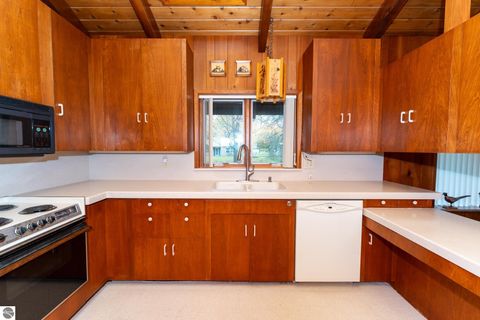 Tiny photo for 1326 Tomah Drive, Mt Pleasant, MI 48858 (MLS # 1940383)