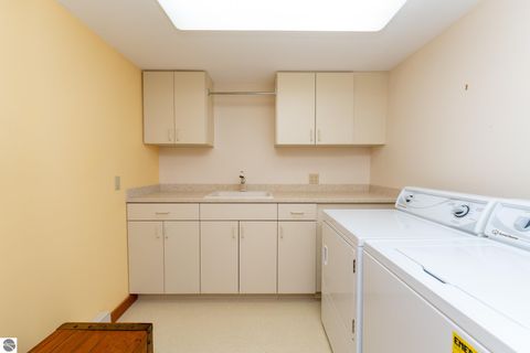 Tiny photo for 1326 Tomah Drive, Mt Pleasant, MI 48858 (MLS # 1940383)