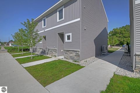 Tiny photo for 1139 E Eighth Street #8, Traverse City, MI 49686 (MLS # 1941302)