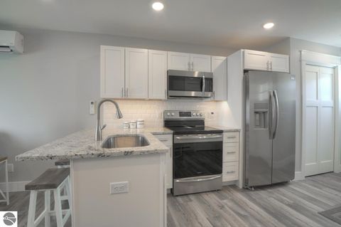 Tiny photo for 1139 E Eighth Street #8, Traverse City, MI 49686 (MLS # 1941302)