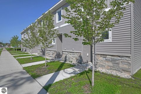 Tiny photo for 1139 E Eighth Street #8, Traverse City, MI 49686 (MLS # 1941302)