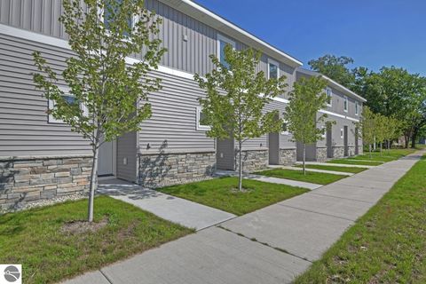 Tiny photo for 1139 E Eighth Street #8, Traverse City, MI 49686 (MLS # 1941302)
