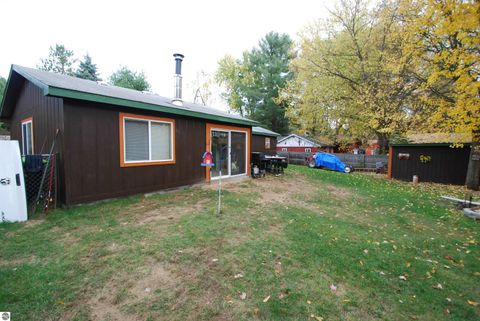 Tiny photo for 9088 Sunshine Drive, St Helen, MI 48656 (MLS # 1939952)